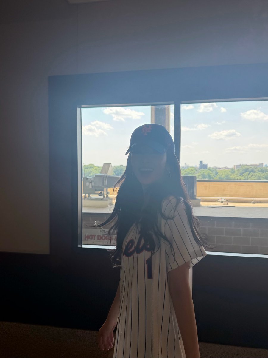 MINT__0901's tweet photo. 샤라라라라라랑

올해 가장 행복해보이는 사진 https://t.co/bSkDfyP1vJ