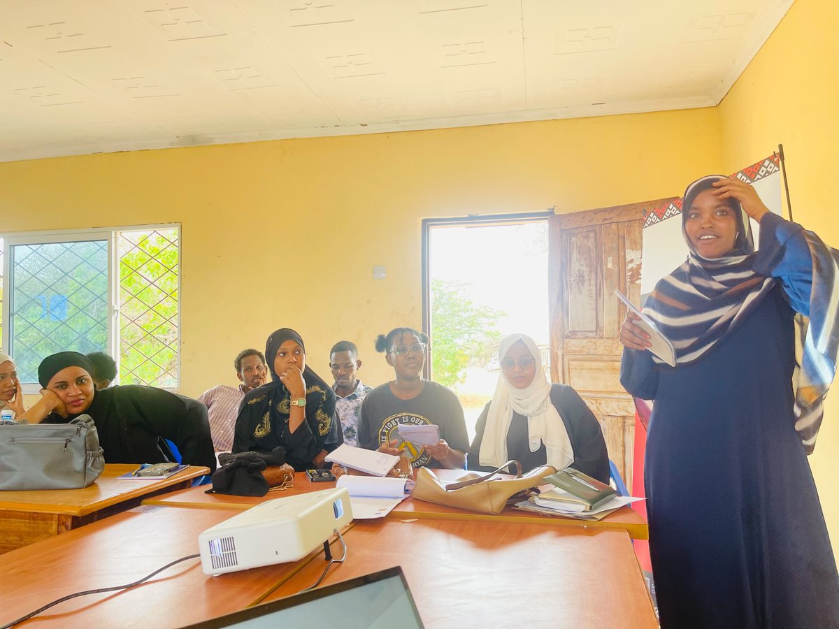 Maskani254's tweet photo. A successful advocacy campaign starts by listening to the community.

As part of today's campaign design exercise, the first group from #MaskaniTanaRiver transformed community concerns into advocacy priorities,highlighting unreliable access to clean water, challenges in maternal healthcare, shortages of health personnel, inadequate emergency services, and poor patient care.

By identifying problems, proposing practical solutions, and developing clear advocacy messages, participants are learning how to build campaigns that elevate community voices and influence meaningful change.

#MaskaniTanaRiver #DigitalAdvocacy #CommunityVoices