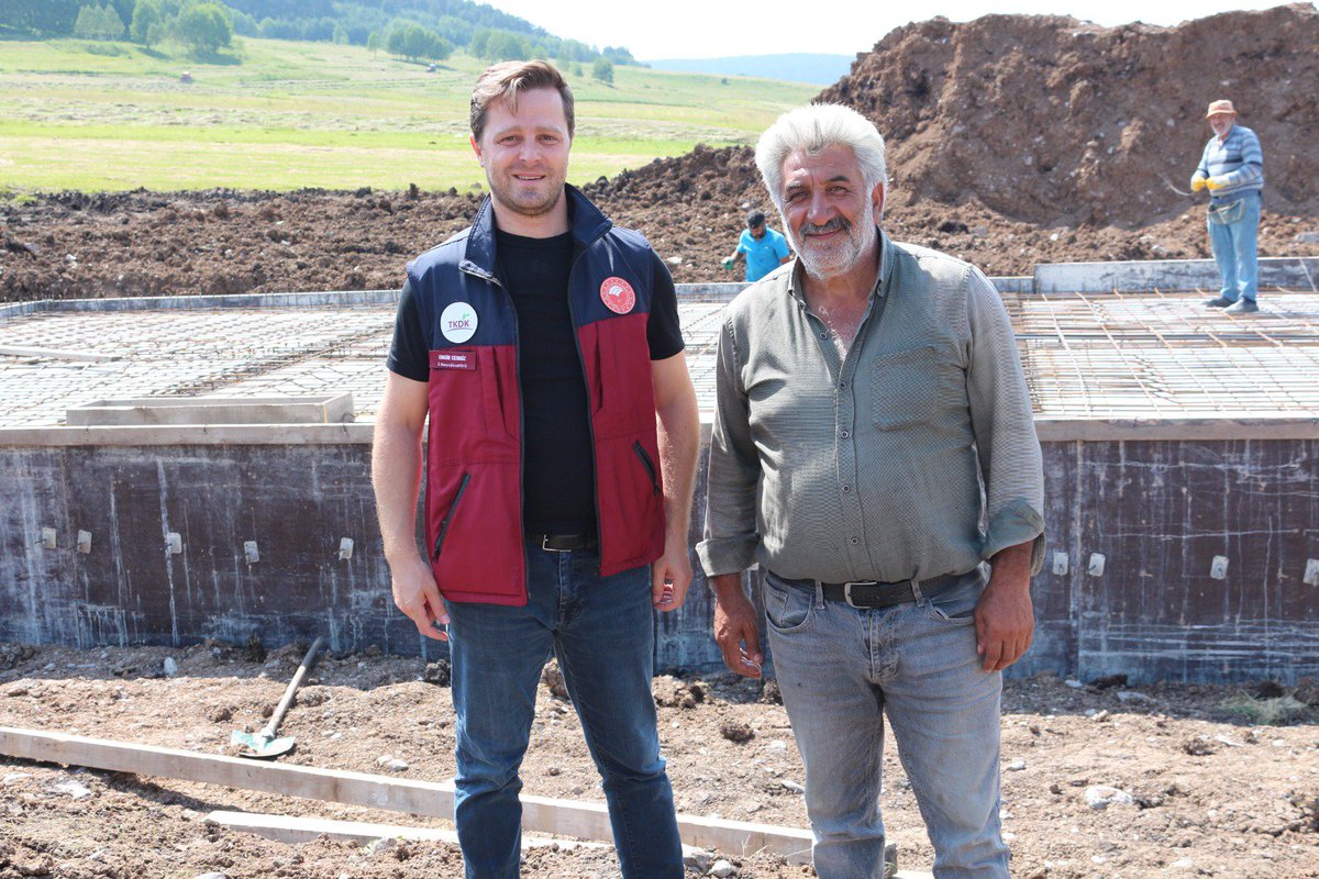 Tkdkardahan's tweet photo. İlimizde yapımı devam eden ve üretime başlayan projelerimiz İl Koordinatörümüz Sn.Engin CENGİZ tarafından yerinde ziyaret edildi. https://t.co/6za3lPADEp