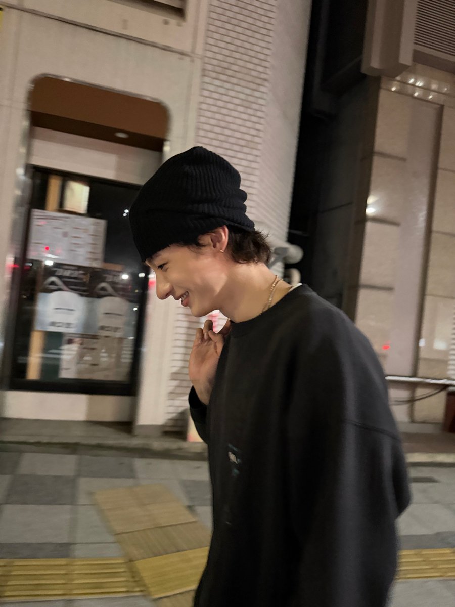 antonisbabo's tweet photo. 오빠 ㅜ ㅜ https://t.co/rmC8WxUuBV