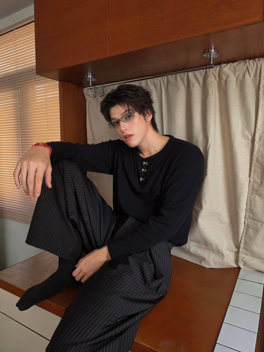 isknnu's tweet photo. ถูกสเปค เชรดโดร้วววววว

#PradaGentleMonster
#skywongravee https://t.co/s2LE6Auyc0