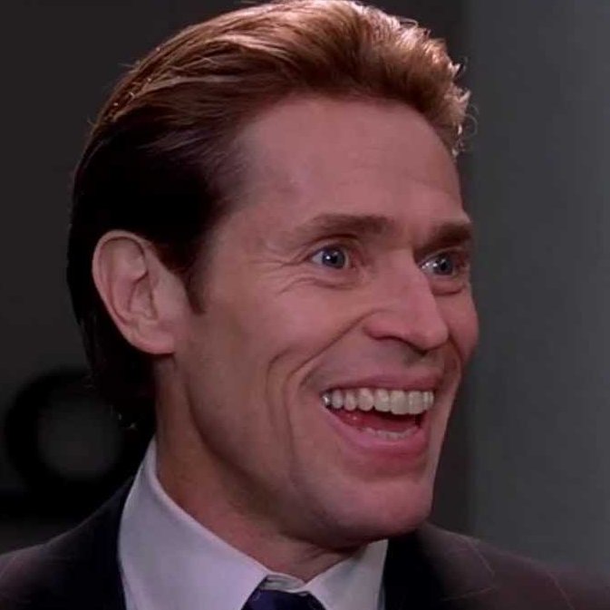 OocTobeyM's tweet photo. In Spider-Man (2002), Willem Dafoe wears dental prosthetics as Norman Osborn

But every time the Goblin appears in his reflection, Dafoe's real teeth show

Sam Raimi used teeth to separate the man from the monster https://t.co/66ruBXvlx7