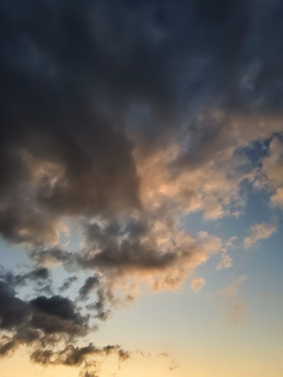 sky_of_365's tweet photo. #イマソラ https://t.co/27RA6VxaO0