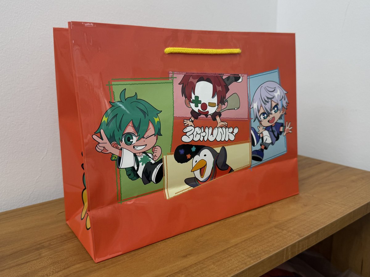 okome_show's tweet photo. 今���ポップアップで一番やりたかった
限定ショッパー、めっちゃいい！！！！

僕がデザイン担当しました⭕️ https://t.co/N3XEM9D8NT