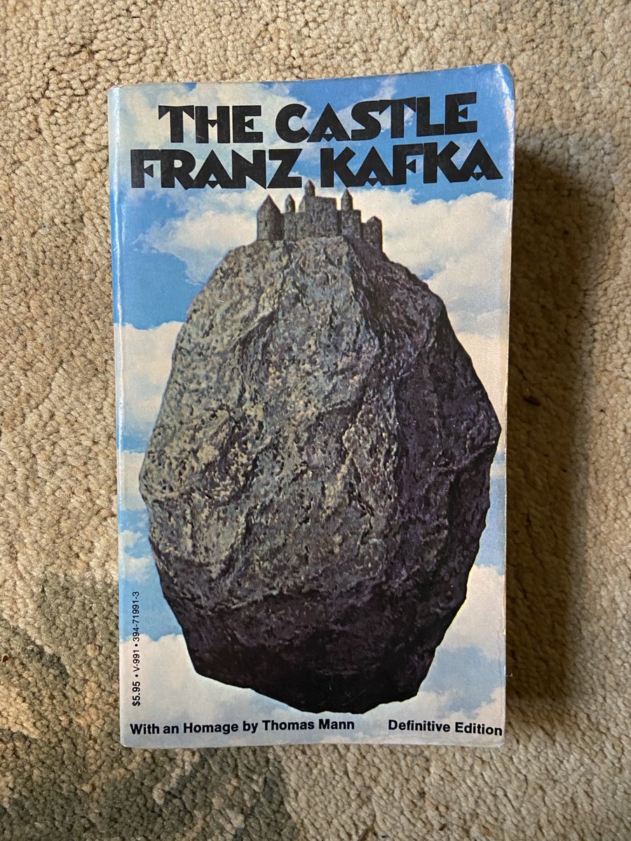JMcNallyBooks's tweet photo. Franz Kafka / The Castle
Vintage https://t.co/9R9ALkZEab