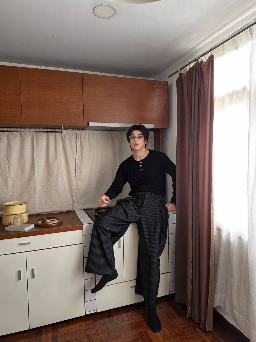 skyscutter's tweet photo. IG Update | 05.08.26
#skywongravee @skywongraveee 

พี่เท่หรือไม่
@Prada @gentlemonster 

🔗: https://t.co/cdkCq2yHqc

#PradaGentleMonster #Prada #GentleMonster 
#ก้อนเมฆของสกาย
#Mycloudy☁️ https://t.co/fLzIaGjcJk