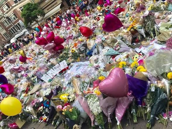 JamesPGoddard90's tweet photo. 22 Innocent People Were MURDERED By A Muslim At The Manchester Arena

Six of the 22 that died were children aged 15 and under 

Scum like Labour’s Bev Craig wants you to forget what these savage imports did to OUR people! https://t.co/rCFZ2L9dVs