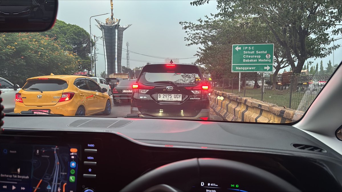 mrfrafi27's tweet photo. ga di jakarta ga di bogor macet aja semua anjjj https://t.co/wbu7NvvWBu