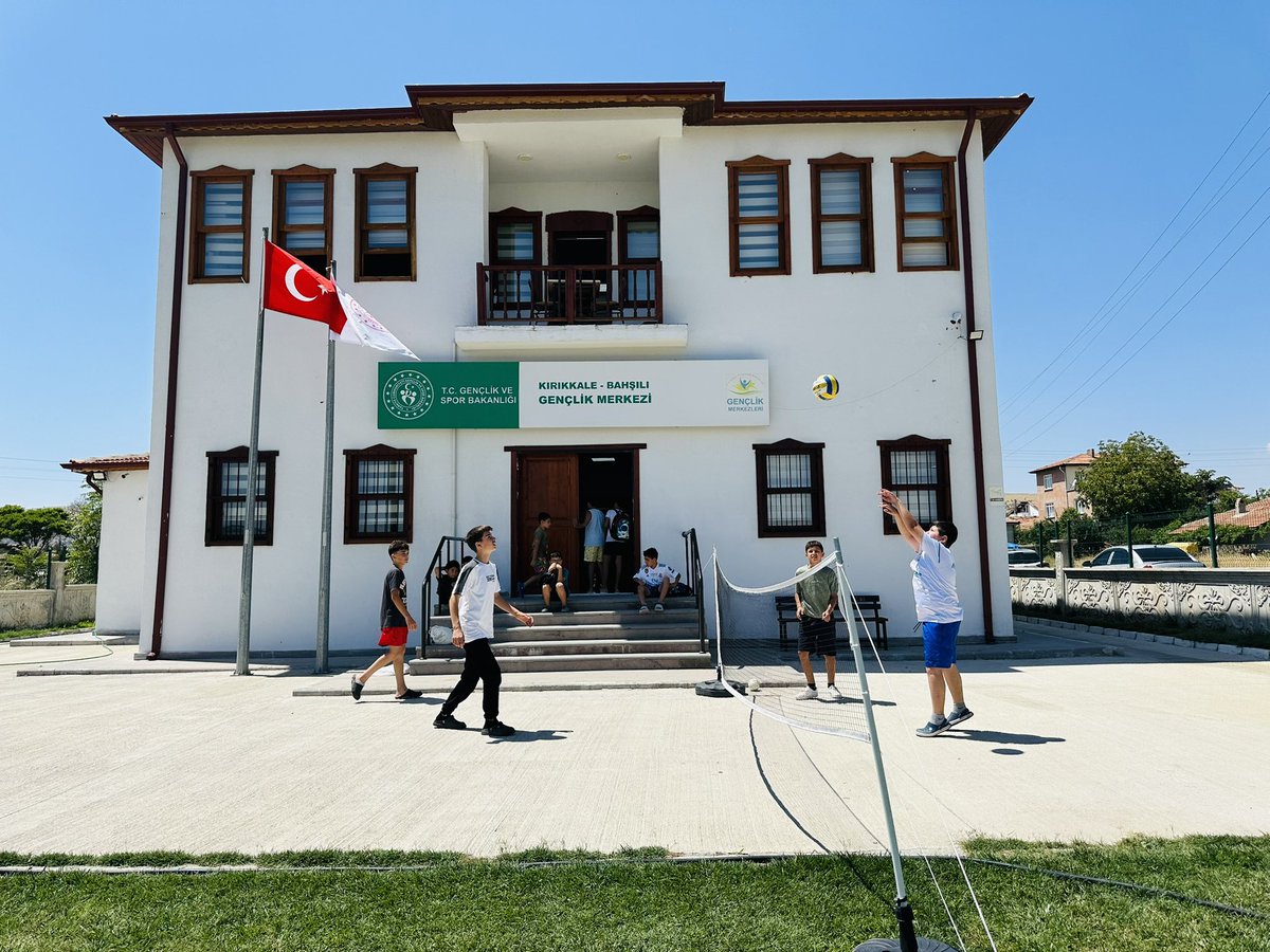 bahsiligm's tweet photo. 📍Bahşılı Gençlik Merkezi 

���️🎉 GSB Gençlik Yaz Kulübümüzde dolu dolu bir gün! https://t.co/ggTEBz8Ybq