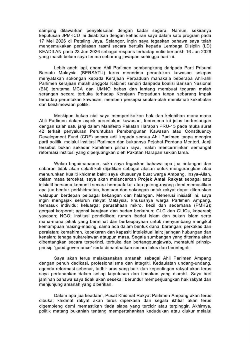 FaizalR98528's tweet photo. Politik dendam PKR dan/atau @anwaribrahim ini akan mempercepatkan lagi proses kematian PKR/PH. 

Untuk penduduk Ampang & MP AMPANG YB Rodziah Ismail saya bersimpati dengan situasi ini. 

Namun inilah realiti & hakikat sebenar setelah PKR/PH memegang tampuk kuasa. Sejauh mana DAP & AMANAH akan menegur Kezaliman Anwar & PKR ini??? Sama-sama kita tunggu dan lihat. 

Sebab itu dalam 2 sesi live saya sebelum ini, secara terang saya mengatakan SUDAH SAMPAI MASANYA rakyat menerima hakikat bahawa PH sudah tidak relevan lagi DAN BERSAMA akan menggantikan tempat mereka menggalas dinamik pentadbiran demokrasi negara.
