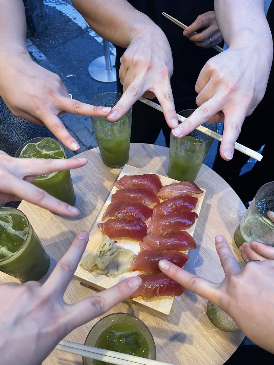 canaco149's tweet photo. ちょっと前に飲み仲間の結婚式に行った時の💒
日本酒もワインたくさん飲んだ〜🍶🍷
そのあと野毛に行って女の子たちと仲良くなってみんなで飲んだのも楽しかった！ https://t.co/cyl8zmFItN