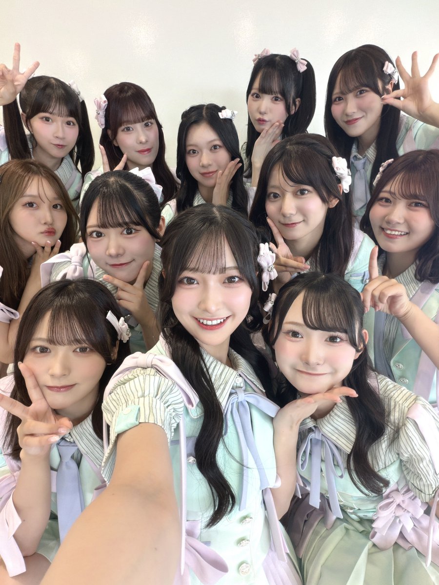 yamano_arisu's tweet photo. 5thシングル「サマーツインテール」
本日発売になります♡

ゲットして下さった皆さん
ありがとうございます🥹🫶🏻
ぜひ、たくさん聴いてください~🙂‍↕️⟡.·

そして、
オリコンデイリー シングルランキング
にて初登場1位を獲得いたしました！
ありがとうございます❤️‍🔥
#ニアジョイ https://t.co/vFfB69aepu