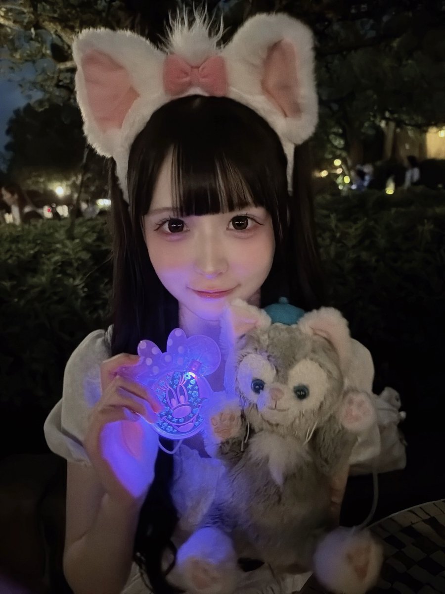 iMiN_nono's tweet photo. 夢の国デート🏰🎀⟡.·*. https://t.co/6roN2NqGmR