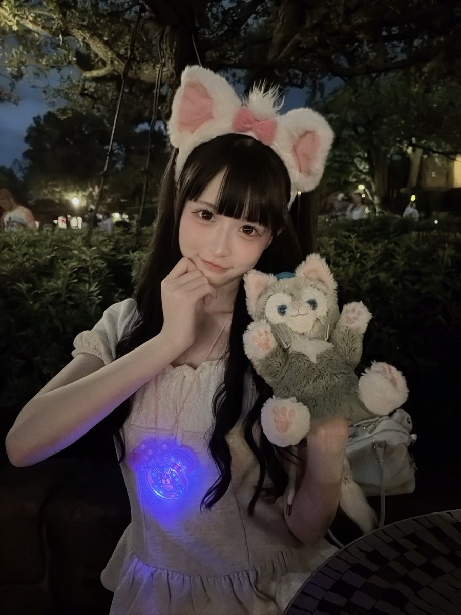 iMiN_nono's tweet photo. 夢の国デート🏰🎀⟡.·*. https://t.co/6roN2NqGmR