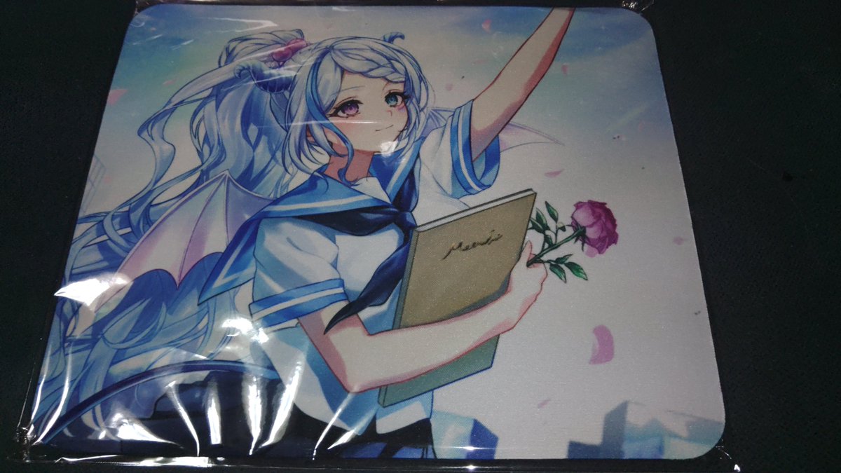 mitsukaze3's tweet photo. 以下ひとつひとつのアップ
アクスタは台座に背景が描かれていてイイ感じ！ https://t.co/kGTGLjg9Rl