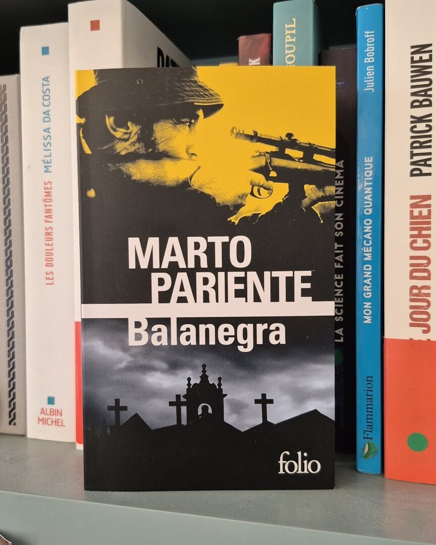 Babelio's tweet photo. Que lire ce week-end ? 📚
Cette semaine en librairie, nous avons repéré l'édition poche de 'Balanegra' de @martopariente, parue récemment chez @editionsfolio pour notre #inthepocket. 📚
À la mort de son frère, Coveiro est venu s’installer à Balanegra p… https://t.co/WPhzJycrX4 https://t.co/LB1PSkdTxz