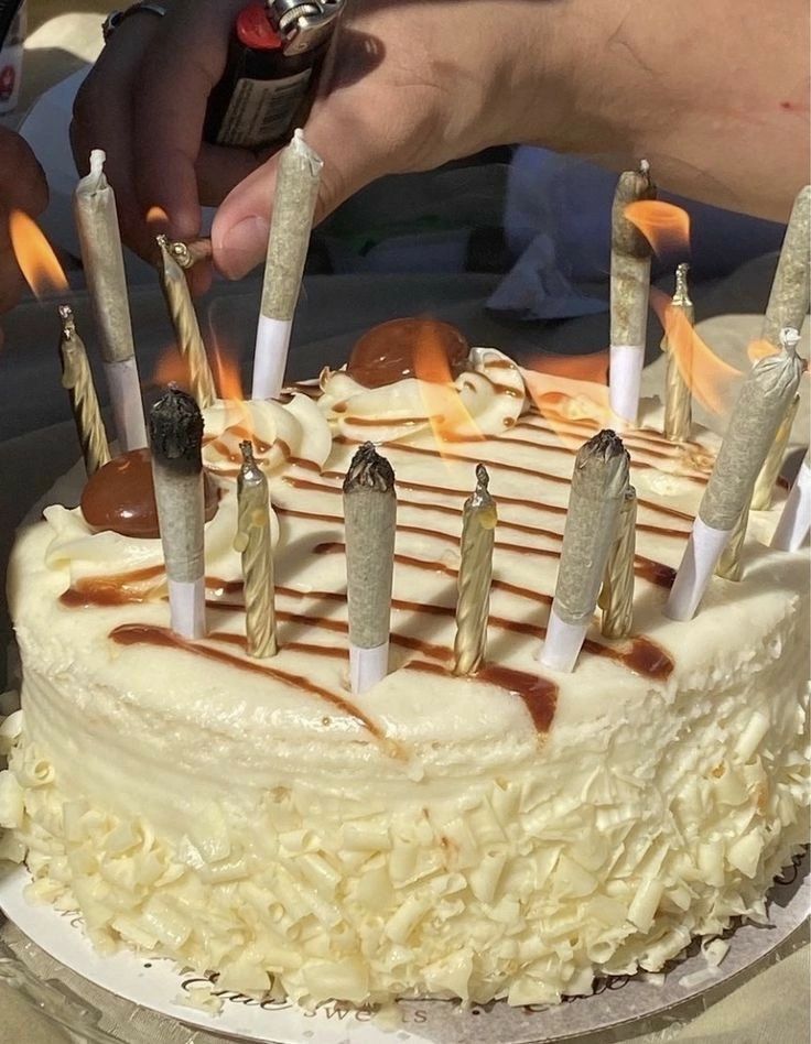 Diario4e20's tweet photo. Quando falo que quero um aniversario temático: https://t.co/sQ3X1NKxim