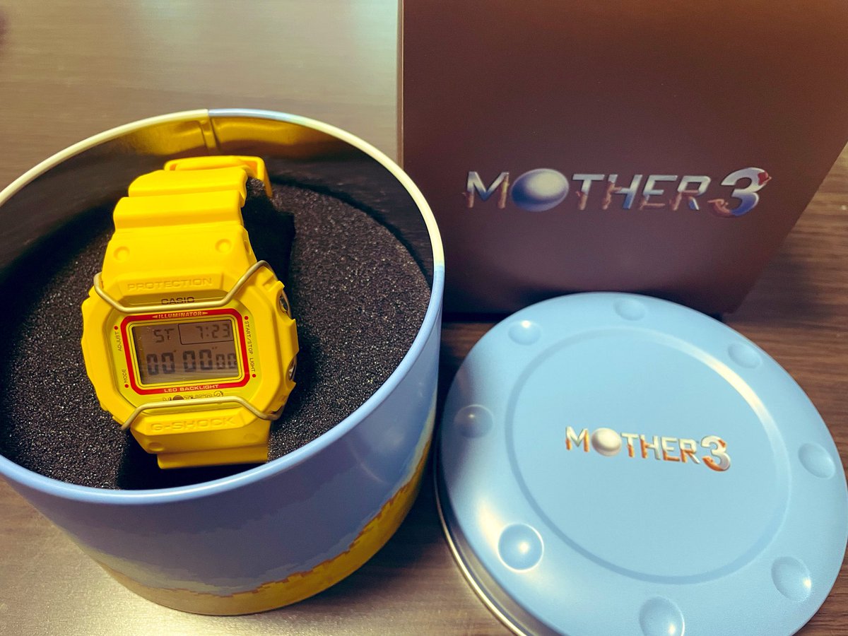 zen_e3's tweet photo. MOTHER3のヒマワリのシーンをイメージしたG-SHOCKが届いた！！ https://t.co/BPSNtxQzT4
