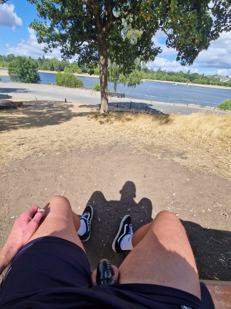 ad_sub_82's tweet photo. A nub with a view https://t.co/KWcFw72AOV