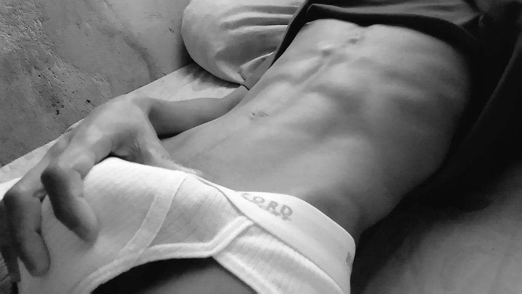 CadengSy1203's tweet photo. Black &amp; White https://t.co/Q8EROS7jwF
