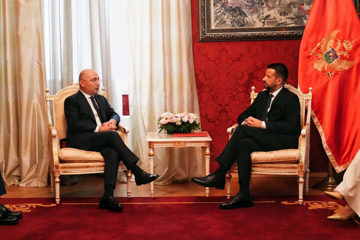 BudapestEmb's tweet photo. 🇬🇪🇲🇪On July 30,2026, Amb.of #Georgia to #Hungary &amp; #Montenegro, Nikoloz Laliashvili, presented his Letters of #Credence to #President of Montenegro Jakov Milatović in Cetinje. The discussion following the ceremony highlighted strong bilat. ties &amp; prospects for deeper cooperation. https://t.co/BecNPm1U2M