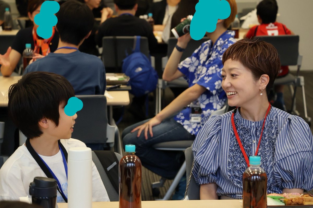 fumiyo_fukuoka's tweet photo. そして今日は参議院議員会館で開催された、小学生中学生高校生の未来世代主権者たちと、子ども国会ランチ会❗️

あああ、かわいい❣️

あああ、楽しかった❣️

#政治は子どもに命を繋ぐもの
#子どもを大切にする社会 https://t.co/7Y1Cwq8RBS
