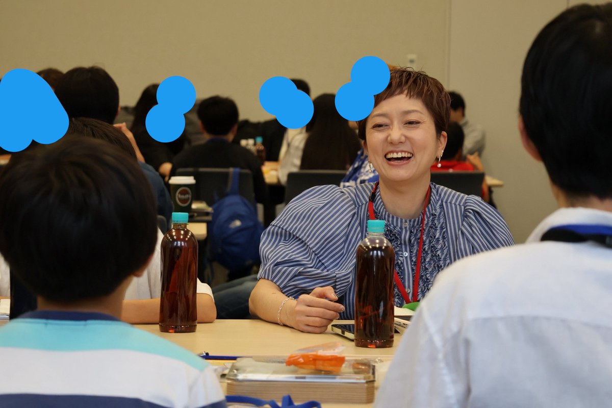 fumiyo_fukuoka's tweet photo. そして今日は参議院議員会館で開催された、小学生中学生高校生の未来世代主権者たちと、子ども国会ランチ会❗️

あああ、かわいい❣️

あああ、楽しかった❣️

#政治は子どもに命を繋ぐもの
#子どもを大切にする社会 https://t.co/7Y1Cwq8RBS