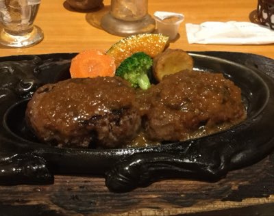 _NSACLT_'s tweet photo. #新しいプロフィール画像
こんなになっちゃった…静岡で食べたさわやかのハンバーグです https://t.co/iwRiZw7wYA