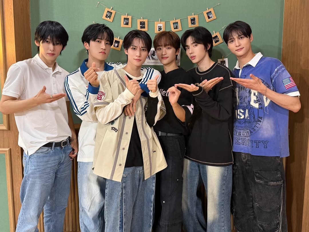 moonshot1207's tweet photo. 260805 아이돌한국어 IG
#루네이트 #LUN8
#카엘 #Chael #진수 #JinSu
#준우 #JunWoo #이안 #Ian https://t.co/LXo2Wr9mCK