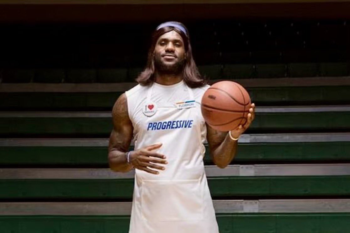 1733Merve's tweet photo. If LeBron underwent hormone treatment, could he play in the WNBA?

Hormone therapy cannot change the following traits, among others:

Height
Hand size
Foot size 
Shoulder and pelvis bone structure 
Limb proportions 
Bone size and density 
Chest and rib cage size
Lung capacity https://t.co/kLvlr1f5zH