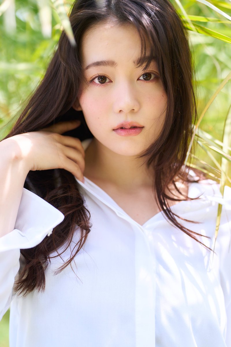 HORIPROMEGURO's tweet photo. #米倉れいあ
@reia_kurakura 
 
現在放送中のドラマ
「#今夜もシリアルキラーと待ち合わせ」で
池袋南署刑事課の若手巡査・長谷川梢を好演している米倉れいあ―。
 
本日第6話放送です❣ぜひご覧ください📺
 
【米倉れいあ(よねくら れいあ)】
2005年2月8日生まれ。和歌山県出身。
2018年「第43回ホリプロタレントスカウトキャラバン」に合格し、芸能界デビュー。ドラマ「十角館の殺人」(Hulu)、映画「顔だけじゃ好きになりません」への出演やCMのイメージキャラクターなど多方面で活躍中。
 
#ホリプロ　#horipro