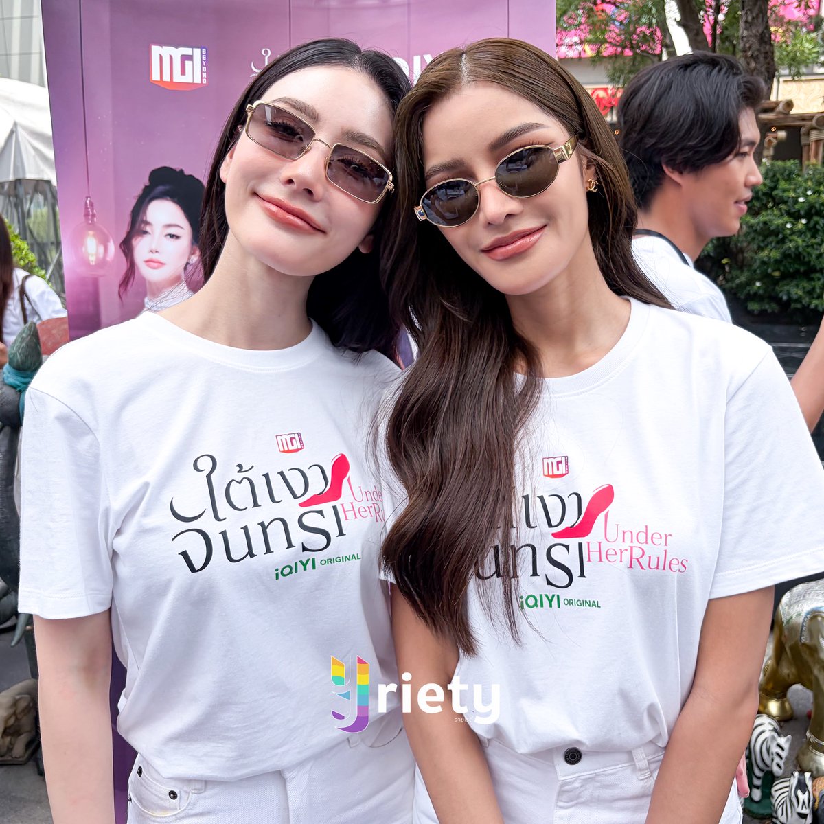 Yriety's tweet photo. “น้องอลิซ” กับ “บอสนันท์” จะหวานกันเหมือน “มีนเบ้บ” 💖 หรือป่าวน้าา? #meenbabe ถ้าอยากรู้รอติดตามใน “ใต้เงาจันทรา” (Under Her Rules) 🌙 กันได้เลยย!

UNDER HER RULES BLESSING
#บวงสรวงใต้เงาจันทรา #มีนเบ้บ 
#meenaxrina #Aoomtwp 
#Yriety https://t.co/IVW6QpGiSg