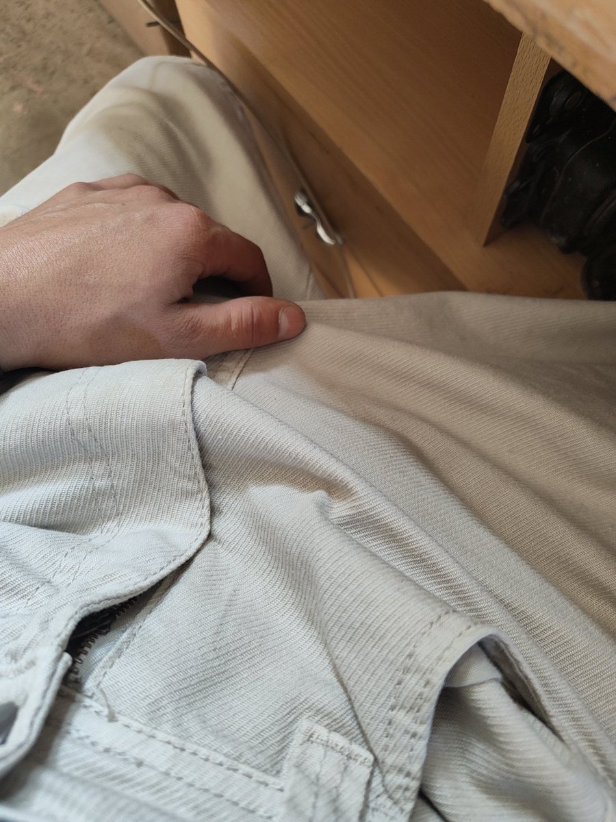 Tadorjtn0's tweet photo. Something is growing #bwc #nsfwtwtًً #colegiala #CHUDAİ #wataa #publicplay #flashwin #horny #ometv #omegle https://t.co/rd6OwvWRrL