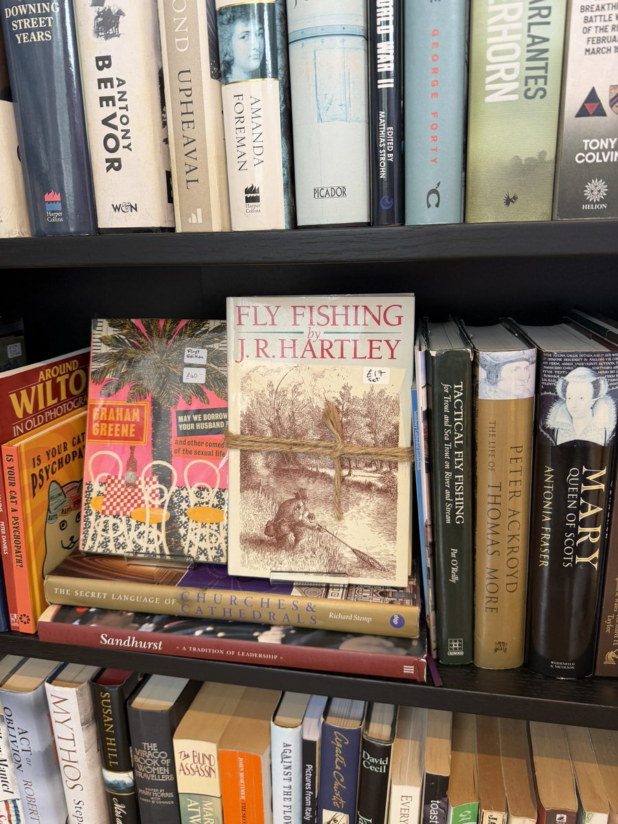 London_W4's tweet photo. Morning you lovely lot. Yesterday I was photographing a lady and her bookshop and there on the shelf, after a search of over forty years, was the book: Fly Fishing by J R Hartley. Available now at Whyte Books in Wilton to save you searching the Yellow Pages. https://t.co/CxxUPqW2en