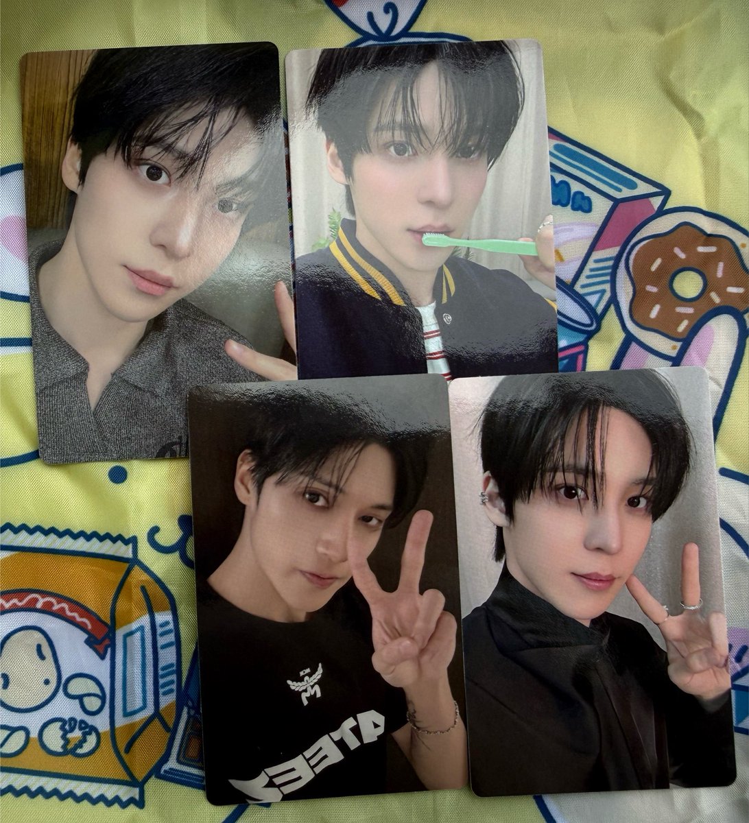miiiii_615's tweet photo. ATEEZ アチズ トレカ ラントレ 交換
ATINY'S VOYAGE TINY MYSTERY ペンミ

【譲】ユノ ウヨン（画像１枚目）

【求】 ヨサン ミンギ（画像２枚目）

本日お手渡し希望です。
お気軽にお声掛けください🙇🏻‍♀️

#ATEEZ交換 https://t.co/En5ldAOq7v