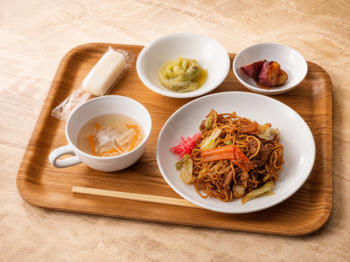 NEXTSTAGE_ANNEX's tweet photo. 昨日のランチ
･焼きそば
･茄子のカルパッチョ
･大学芋
･スープ
･デザート
昨日も美味しくいただきました。
 #就労継続支援Ｂ型事業所 #札幌市白石区 #データ入力 #つまみ細工 #資格取得学習 #手作りランチ https://t.co/G9RcTn11a7