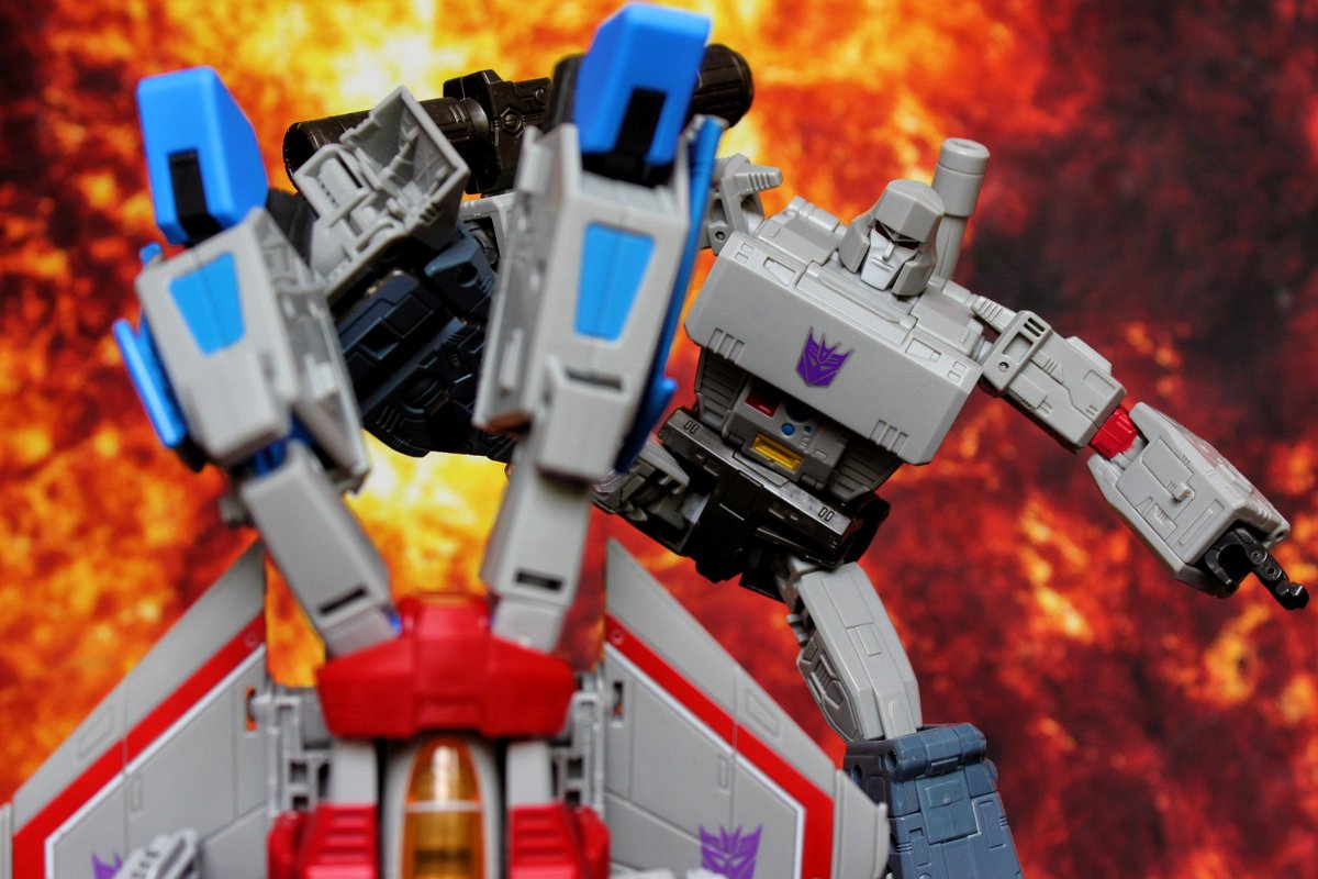 qioshunn1's tweet photo. スタースクリーム
#トランスフォーマー https://t.co/56kVemKlrl