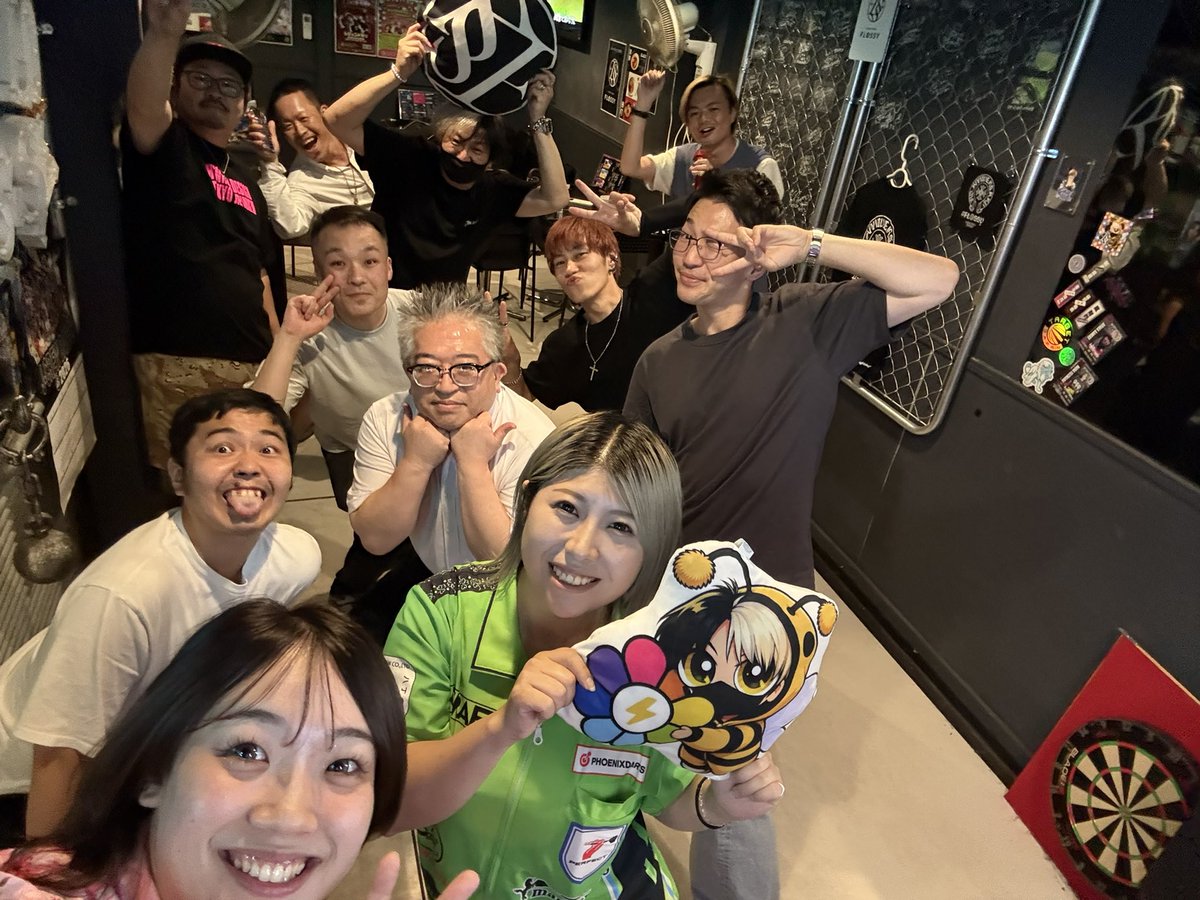 chanmisa_03's tweet photo. プレイヤーデー逆に、皆様に沢山楽しませてもらいました！！🥃
正直初関東めちゃくちゃ不安でしたが、木本ママを初め、めーちゃ優しくて面白くて元気な皆様とのさいっこーな出会いのおかげで幸せな時間過ごせました！皆様本当にありがとうございました！
また東京きっとすぐ行きます🚗³₃🫶 https://t.co/kpsA4OW4D7