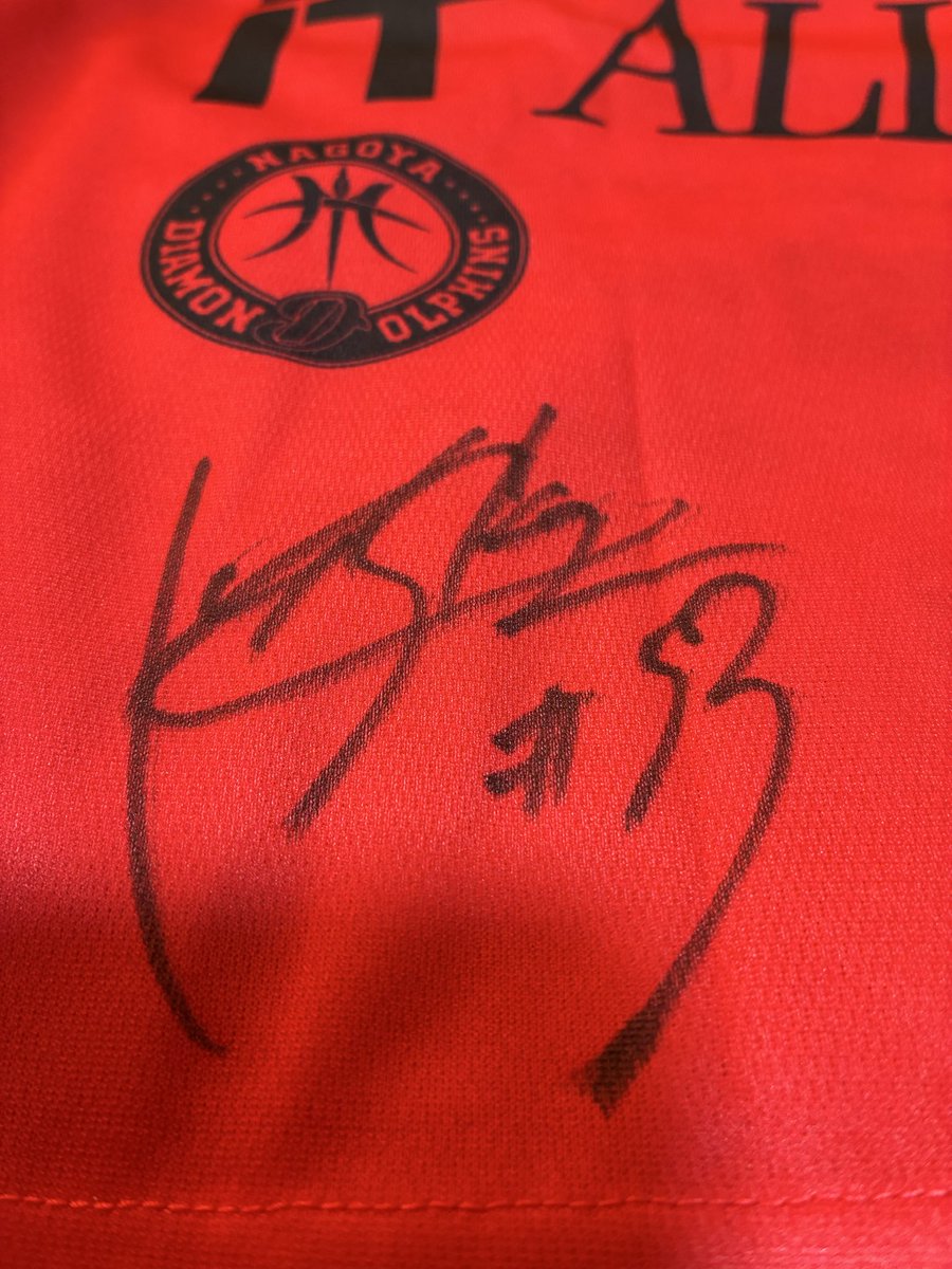 i_k_e_y_u_t_a's tweet photo. 美穂さん、KOSKEさん
契約継続でなんかホッとしたな

今シーズン、力を合わせて応援頑張りましょう📣

ほんと、継続してくれてありがとうございます♪
嬉しい

#堀江美穂 さん
#KOSKE   さん https://t.co/2s2VLyP2Zo