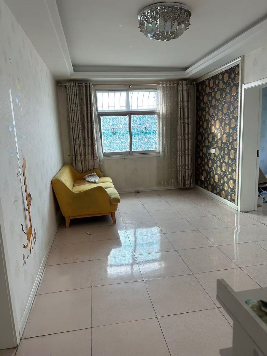 sekarwangikuu's tweet photo. Creating a cozier and more comfortable space for kids.

before                                                 after https://t.co/qpNufYY8uG