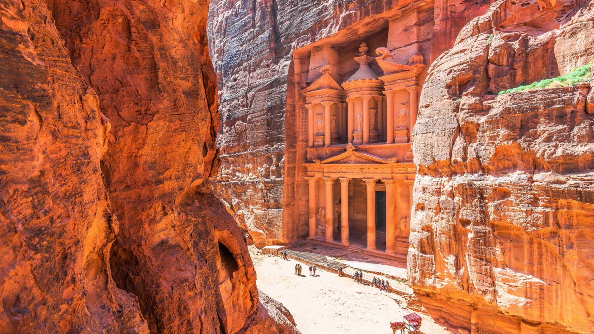 JanatoursE's tweet photo. Un solo viaggio, due destinazioni leggendarie!

Esplora le Piramidi di Giza, naviga sul Nilo, visita i templi di Luxor e Assuan, scopri Petra, vivi il fascino del Wadi Rum e rilassati nel Mar Morto.

✨ Storia, cultura e avventura ti aspettano.

#Egitto #Giordania #Petra #Nilo https://t.co/qCwcurcdhA