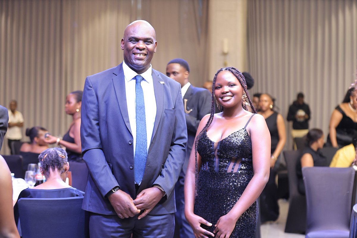 MedForwardUg's tweet photo. Huge congratulations to Nakazzi Tracy Valentine, our Social Media Manager at @MedForward, for receiving a Certificate of Recognition as a Dedicated Social Media Team Member of The Mentorship Class!
​
​#MedForward #TheMentorshipClass #SocialMediaManager #TeamExcellence https://t.co/JhBW5lylvw