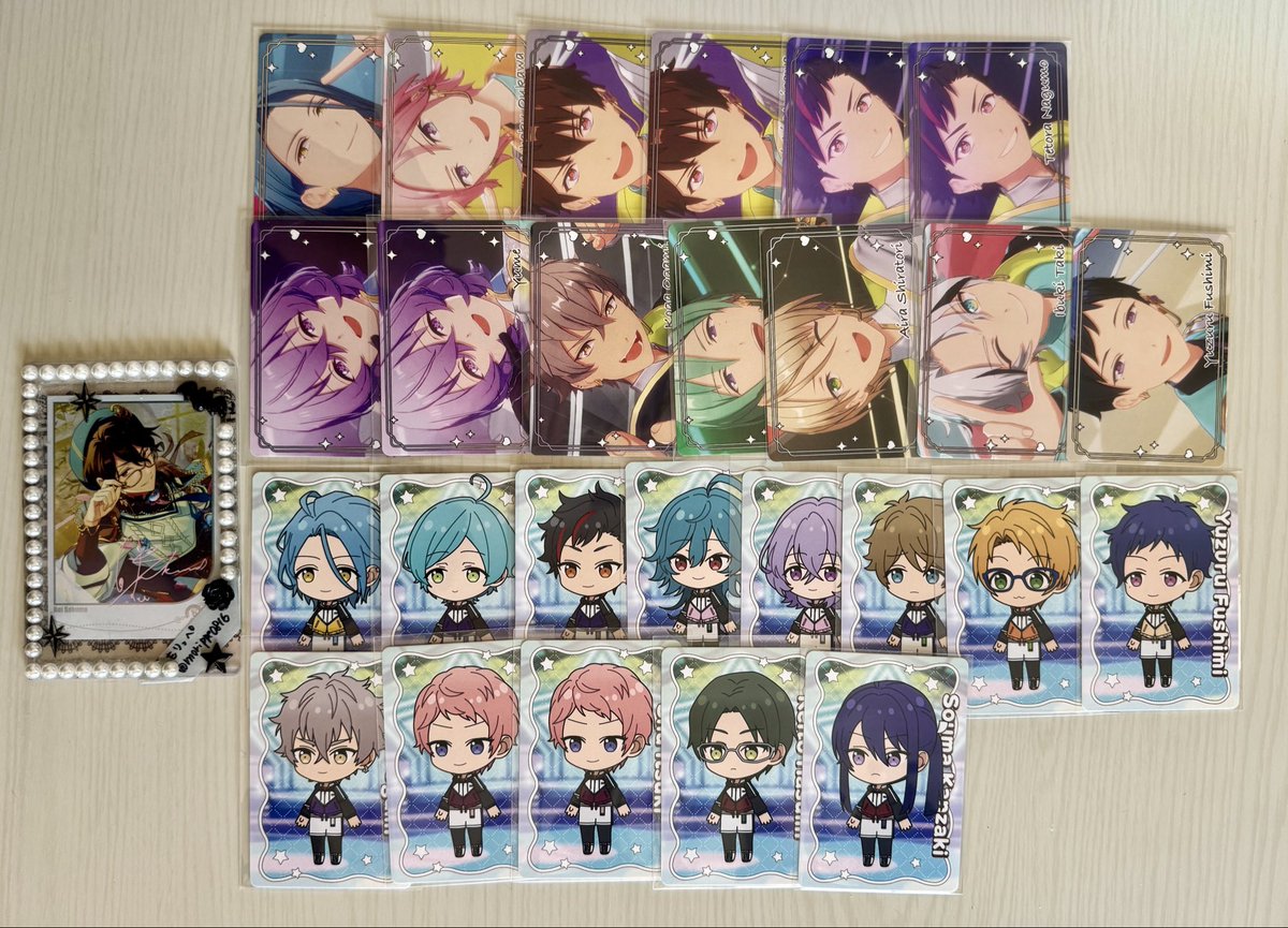morippe0816's tweet photo. 【交換】 あんスタ チップス カード

譲:ジュイス 望見 泉 一彩 レオ 凛月 HiMERU こはく 千秋 鉄虎 ユメ 晃牙 巽 藍良 維吹 弓弦 奏汰 ライカ 翠 真 宗 敬人 颯馬

求:零 舞珠 アドニス

1枚目は同種の舞珠（SD1最優先）
または零のみ
↓ https://t.co/E31xSmJJfQ