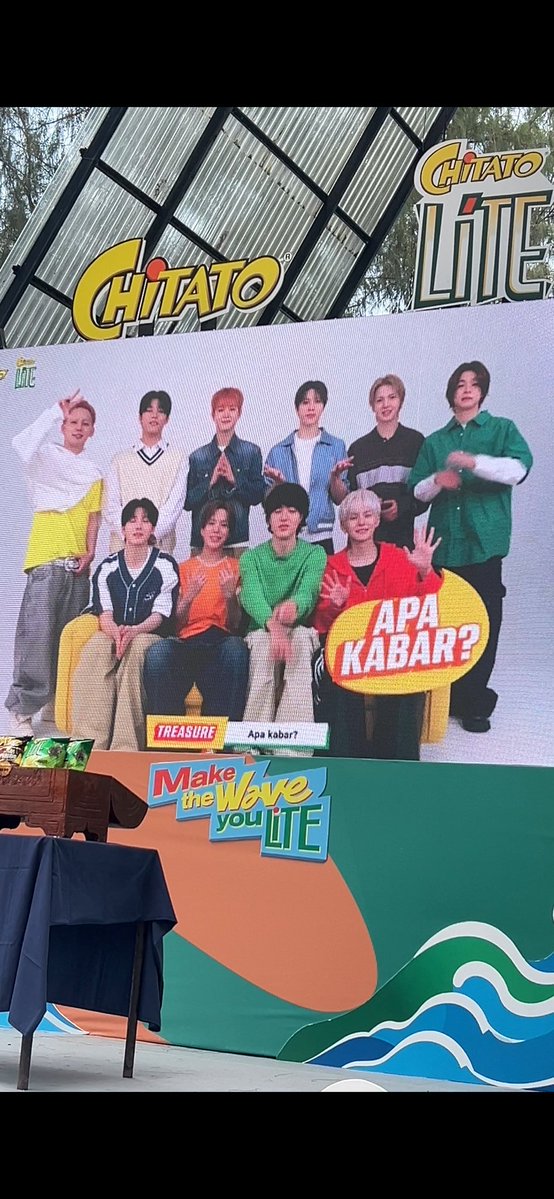 NadhirulBLB's tweet photo. TREASURE JADI NEW BRAND AMBASSADOR CHITATO 🔥🔥🔥👏 https://t.co/lOOi41p1PL