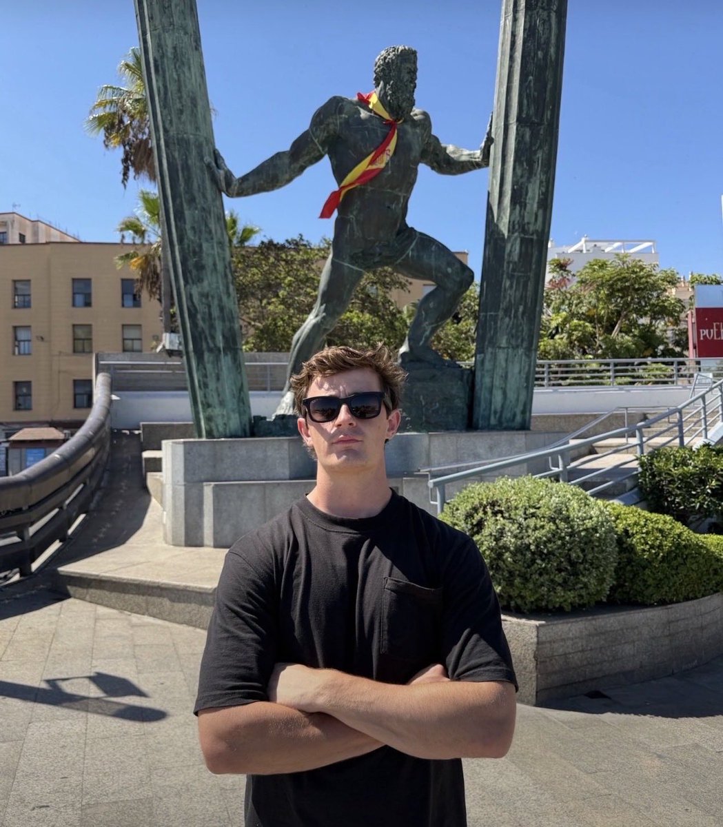 SummmertC02's tweet photo. This young man

Is putting his life on the line

To show America what it’s like

To allow invaders into a country

He’s exposing massive fraud

Not only in America

But other countries as well

Proving how much Trump has done for us

Protect Nick Shirley at all costs https://t.co/UYQSCzo1FH