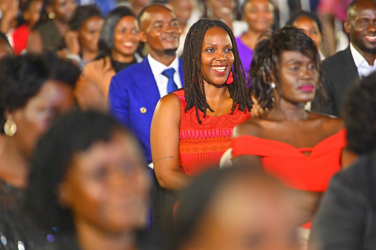 Kyozos_Bae's tweet photo. So this season, something is happening in this place. There are impartations taking place.
Do not plan to remain the same. When you look into the mirror, expect to see something different. Look at the image that reflects who you are becoming, because something is happening to you. #ProphetElvisMbonye