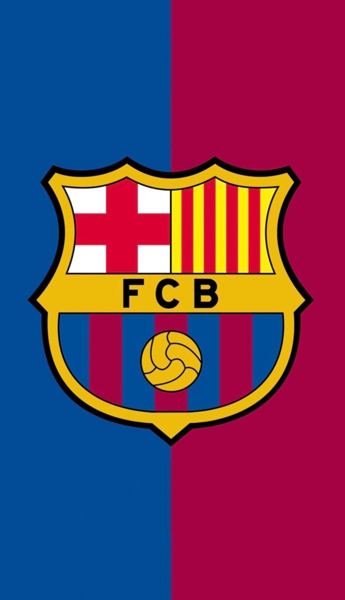 Barcacrz's tweet photo. 🚨 FC Barcelona are entering a crucial stage in their pursuit of Julián Álvarez, with key talks expected today. 

Barça are working to unlock the deal as they push to bring the Atlético Madrid striker to Catalonia. https://t.co/KAWin3pUHv