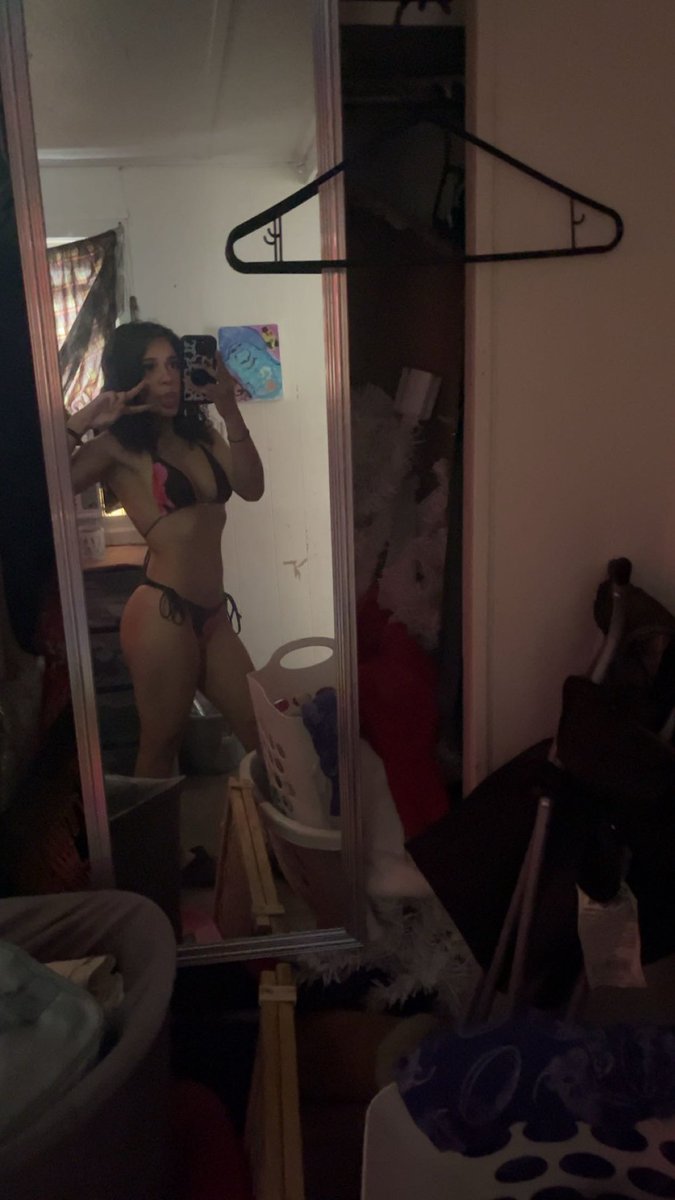 Lily_loves_420's tweet photo. hmu!! #cnc #intoxkink #rapekink #daddydaughter #teen #nsfwtwtًً https://t.co/eGTtafPm78