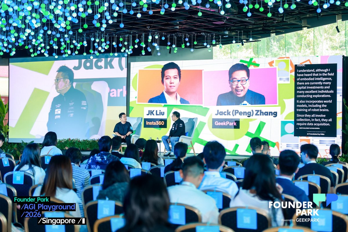 nusembac's tweet photo. 🚀AGI Playground 2026｜与全球AI创新者共探AGI未来
🚀AGI Playground 2026 | Exploring the Future of AGI with Global AI Innovators

作为合作机构，新国大中文EMBA受邀参加由Founder Park主办的AGI Playground 2026。8月3日至4日，来自全球的AI科学家、创业者、投资机构及产业领袖齐聚新加坡滨海湾花园，围绕AGI时代的技术突破、产业创新与全球化发展展开深度交流。

本届大会以 “Go Action” 与 “Go Physical” 两大主题贯穿全场，聚焦AI Agent、具身智能（Embodied AI）、机器人、智能硬件等前沿方向，通过主题演讲、圆桌论坛、产品展示、开放麦及创业路演等丰富形式，打造集思想碰撞、产业链接与创新合作于一体的国际AI交流平台。

📍Day 2 · Go Physical
第二天聚焦具身智能与AI硬件，多位重量级嘉宾带来精彩分享：

✨ JK Liu (Insta360)： Building the CameraMan: The Camera's Path to Embodied AI
✨ Shunsuke Aoki (Yukai Engineering)：Designing Robots People Love

下午举行的Founder Show汇聚10余家AI创业团队现场路演，与全球投资人及产业伙伴展开深度互动，也为创业者、企业与投资机构提供了开放高效的交流合作机会。

AI正从“理解世界”迈向“改变世界”，从数字空间走向物理世界。新国大中文EMBA将持续关注全球AI创新趋势，连接产业前沿与商业实践，与全球创新者共同探索AGI时代的新机遇。

#新加坡国立大学 #新国大中文EMBA #商学院 #亚洲第一商学院 #中文EMBA #AGIPlayground2026 #FounderPark #人工智能 #AGI #AI创新 

As a community partner, NUS EMBA Chinese was invited to participate in AGI Playground 2026, hosted by Founder Park. From August 3 to 4, AI scientists, entrepreneurs, investment institutions, and industry leaders from around the world gathered at Gardens by the Bay, Singapore, to engage in deep discussions on technological breakthroughs, industrial innovation, and global development in the AGI era.

Centered around the themes "Go Action" and "Go Physical", the conference focused on cutting-edge areas including AI Agents, Embodied AI, robotics, and intelligent hardware. Through keynote speeches, panel discussions, product showcases, open mic sessions, and startup pitches, the event created an international platform for idea exchange, industry connections, and innovation collaboration.

📍Day 2 · Go Physical
The second day focused on Embodied AI and AI hardware, featuring insightful sharing from several distinguished speakers:

✨ JK Liu (Insta360): Building the CameraMan: The Camera's Path to Embodied AI
✨ Shunsuke Aoki (Yukai Engineering): Designing Robots People Love

The Founder Show brought together more than 10 AI startup teams for live pitches, enabling deep interaction with global investors and industry partners while creating open and efficient opportunities for entrepreneurs, companies, and investment institutions to collaborate.

AI is moving from "understanding the world" to "changing the world", expanding from digital spaces into the physical world. NUS EMBA Chinese will continue to follow global AI innovation trends, connect industry frontiers with business practices, and explore new opportunities in the AGI era together with innovators worldwide.

#NUSBusinessSchool #NUS #EMBA #NUSEMBA #NUSEMBAChinese #ExecutiveMBA #LeadingFromAsia #AGIPlayground2026 #FounderPark #ArtificialIntelligence