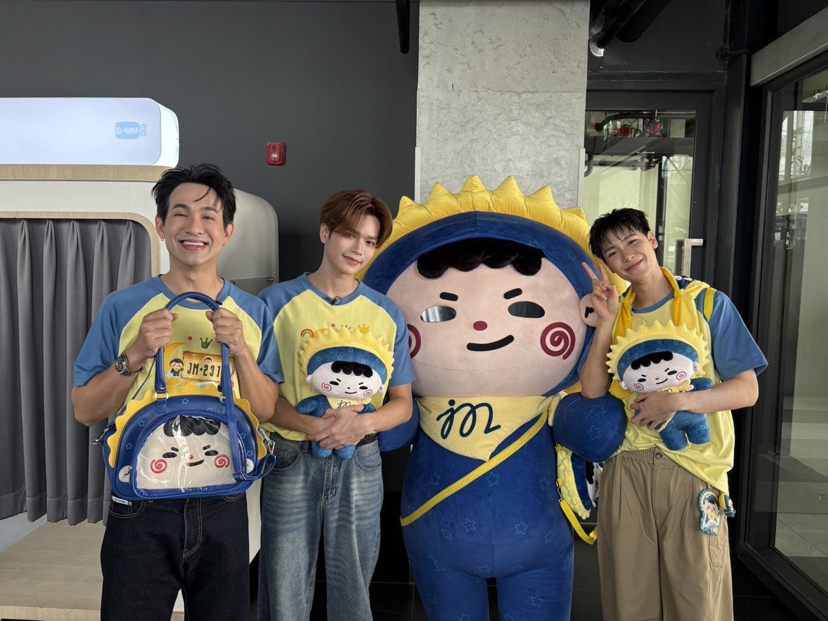 bbbittersweettt's tweet photo. ไบท์ฟอร์แด๊ดดี๋มากๆ https://t.co/IATn5Tnrfd